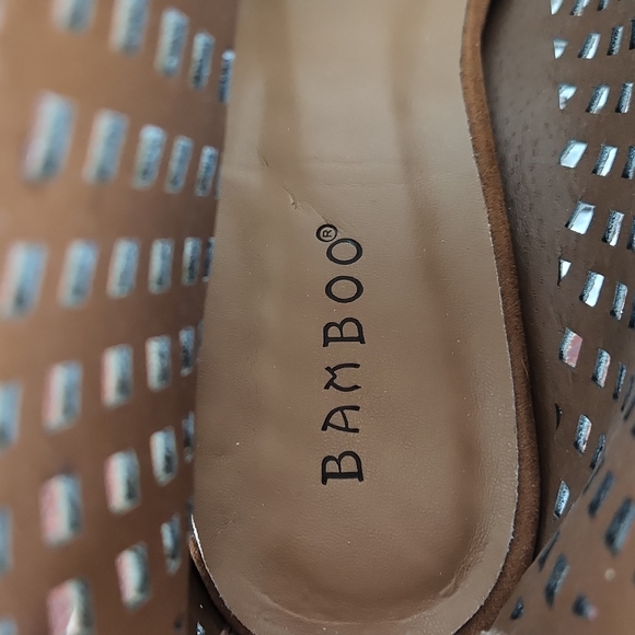 - Bamboo Lace Up Sandals Size 8.5 - Picture 3 of 4